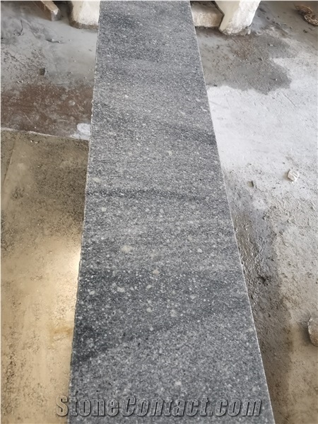 Ash Grey Granite with Vein Good for Pool Coping Pavers
