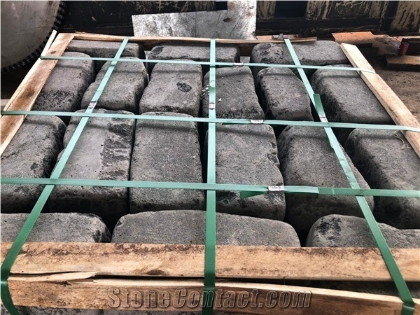 Basalt Hand Cut Tumbled Smooth Side Cube Paving Stone