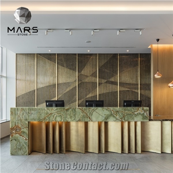 Green Wood Vein Onyx with Backlit for Bar Design