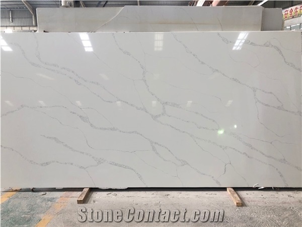 Calacatta Glossy Artificial Table Top Quartz Stone Slab