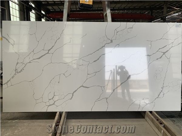 White Calacatta Quartz Stone for Countertop