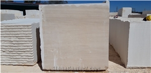 Moca Cream Selection Limestone Blocks