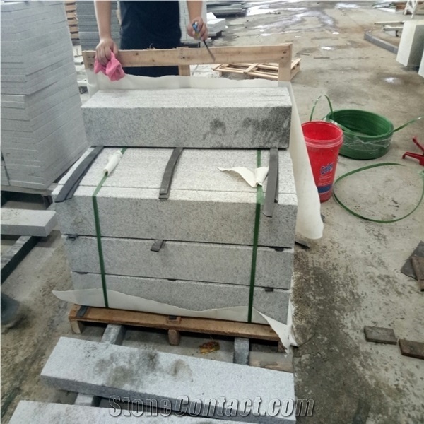 High Quality Natural Granite Kerbstone Outdoor Paving