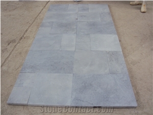 Bluestone French Pattern Sanded Surface Villa Application