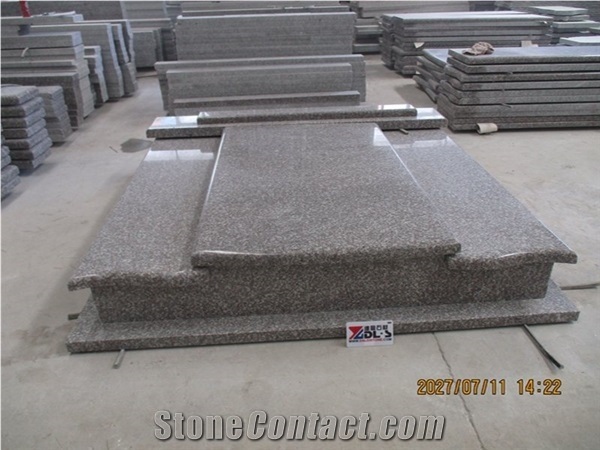Brown Star Granite Western Style Custom Grave Tombstones