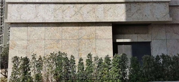 Bahamas Gold Granite Polished Wall Covering Tiles