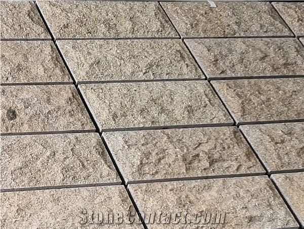 China G682 Rust Stone Granite Split Wall Covering Tiles