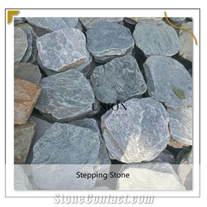 Oyster Outdoor Natural Round Slate Garden Stepping Stone