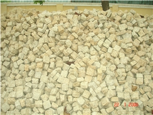 Vietnam Yellow Binh Dinh Granite Cubic Granite Cube Stone