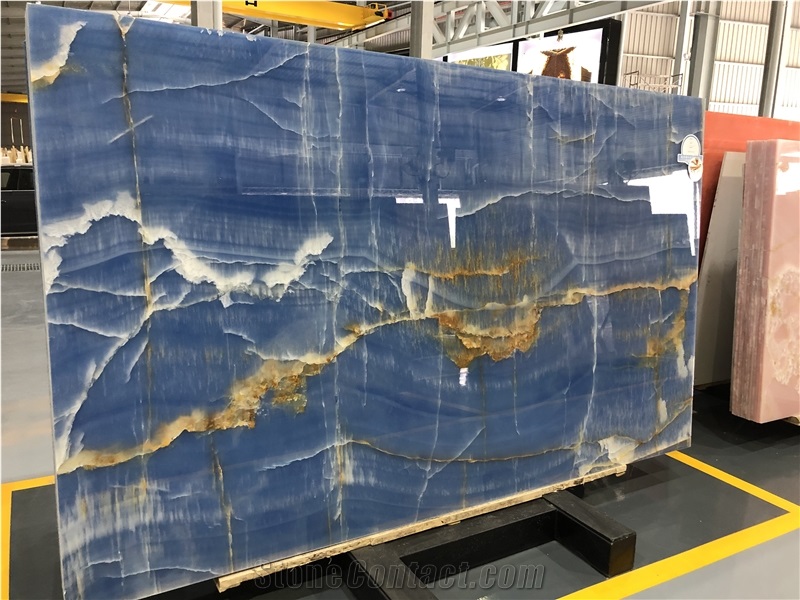 Professional Blue Onyx Bookmatch Walling Slabs