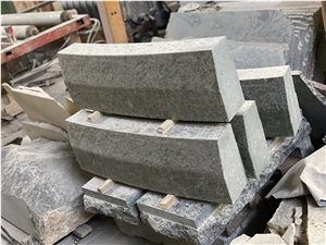 Gabbro kerbstone 