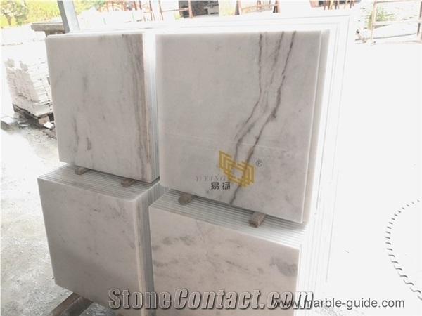 Polished Castro White Marble Tiles for Wall and Flooring