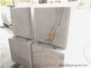 Polished Castro White Marble Tiles for Wall and Flooring