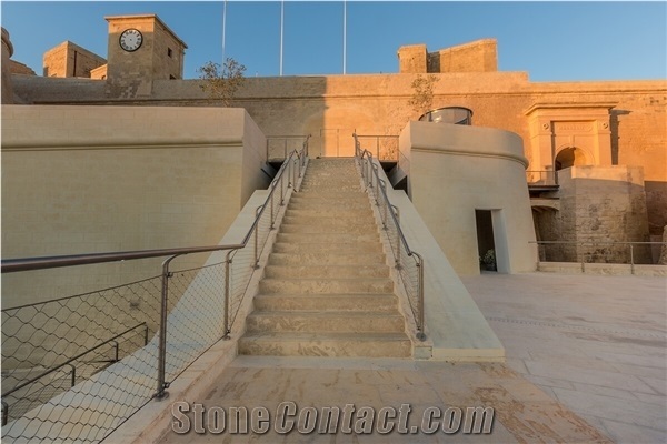 Cittadella Maltese Hardstone and Travertine Stair, Steps
