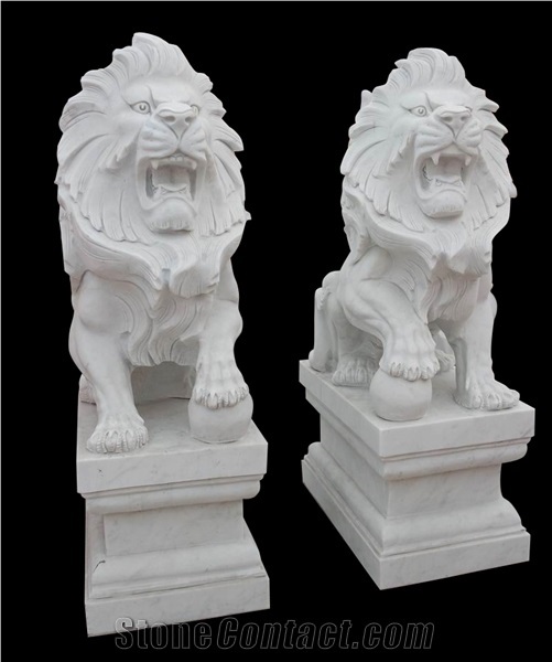 Outdoor Western Style Hunan White Marble Lions for Garden