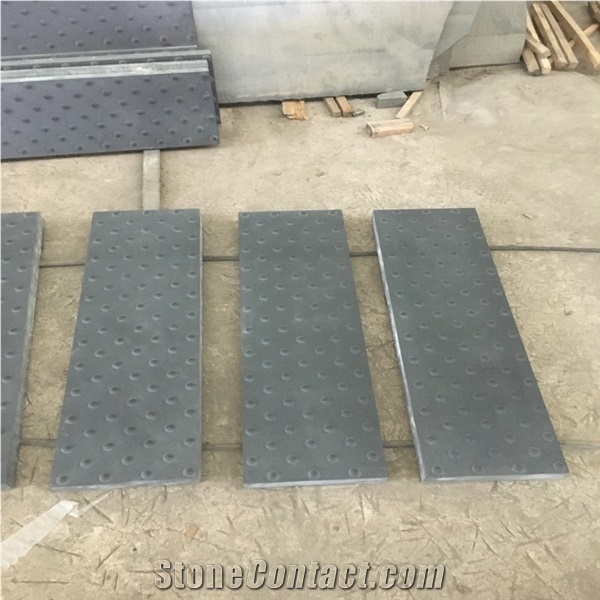 China Black Granite Tactile Blind Paving Stone Tiles