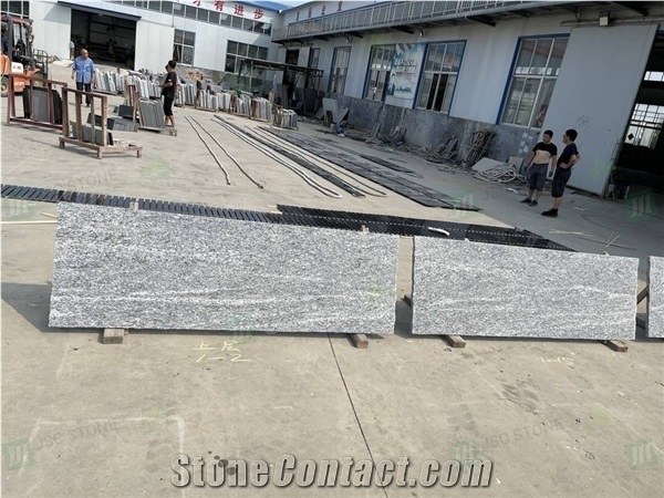 China Natural Spray White Granite Sea Wave Granite Slab Tile