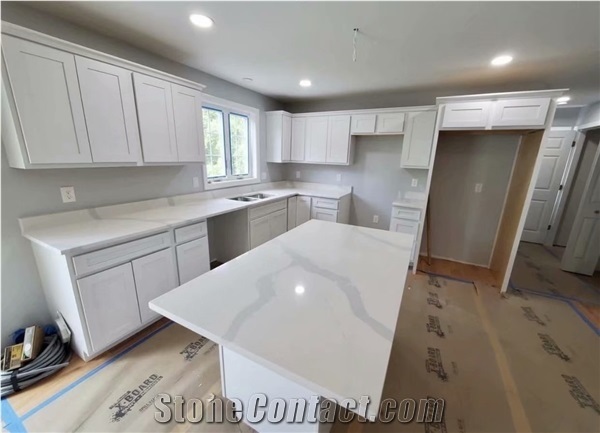 Classic Calacatta White Quartz Stone Kitchen Countertop