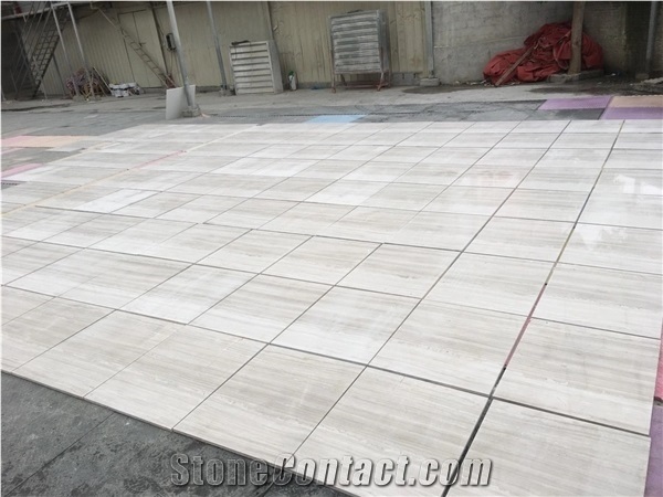 China White Serpegiante Wooden Grain Marble Flooring Tiles