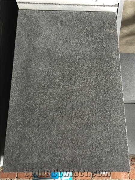 G684 China Black Basalt Granite Slab Paver Tile