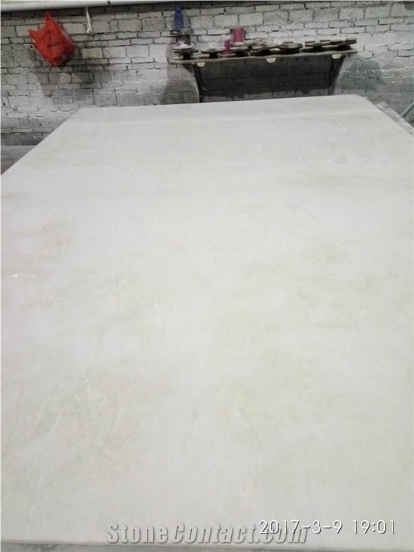 China Polished Onyx Walling Slabs/Flooring Tiles