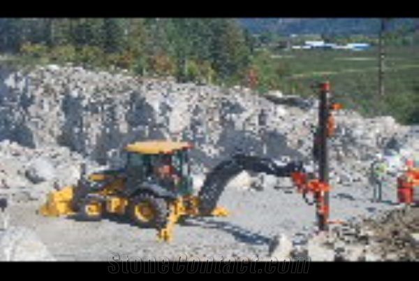 TR-EX 1000 Excavator Rock Drill Attachment