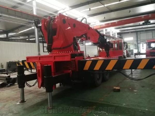 Loading Heavy Cargo Truck Mounted Crane with Wireless Remote