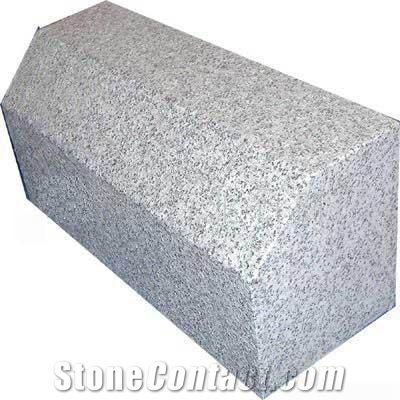 chinese-g341-granite-kerb-stone-china-cheap-grey-granite-kerbstone-p177926-1b.jpg