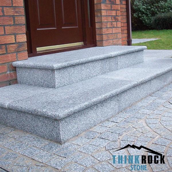natural grey granite stairs tread outdoor decoration.jpg