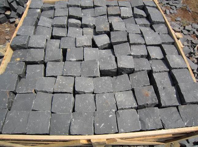 black basalt granite cobblestone.jpg