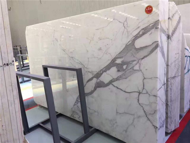 statuaturio marble countertop.jpg