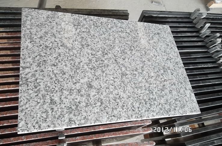 Polished Jiaomei G623 Granite Thin Tiles_700.jpg