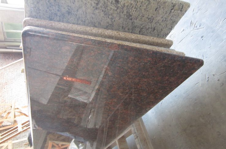 Polished Tan Brown Granite Counter Tops_1159.jpg