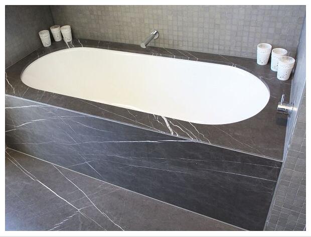 grey marble bathroom.jpg