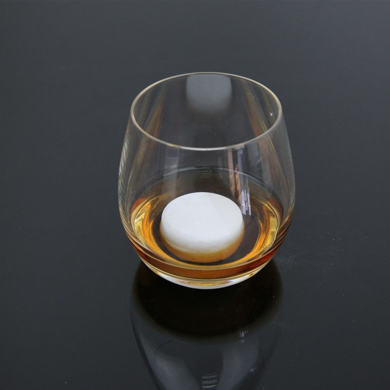 3.Round Whisky stone.jpg