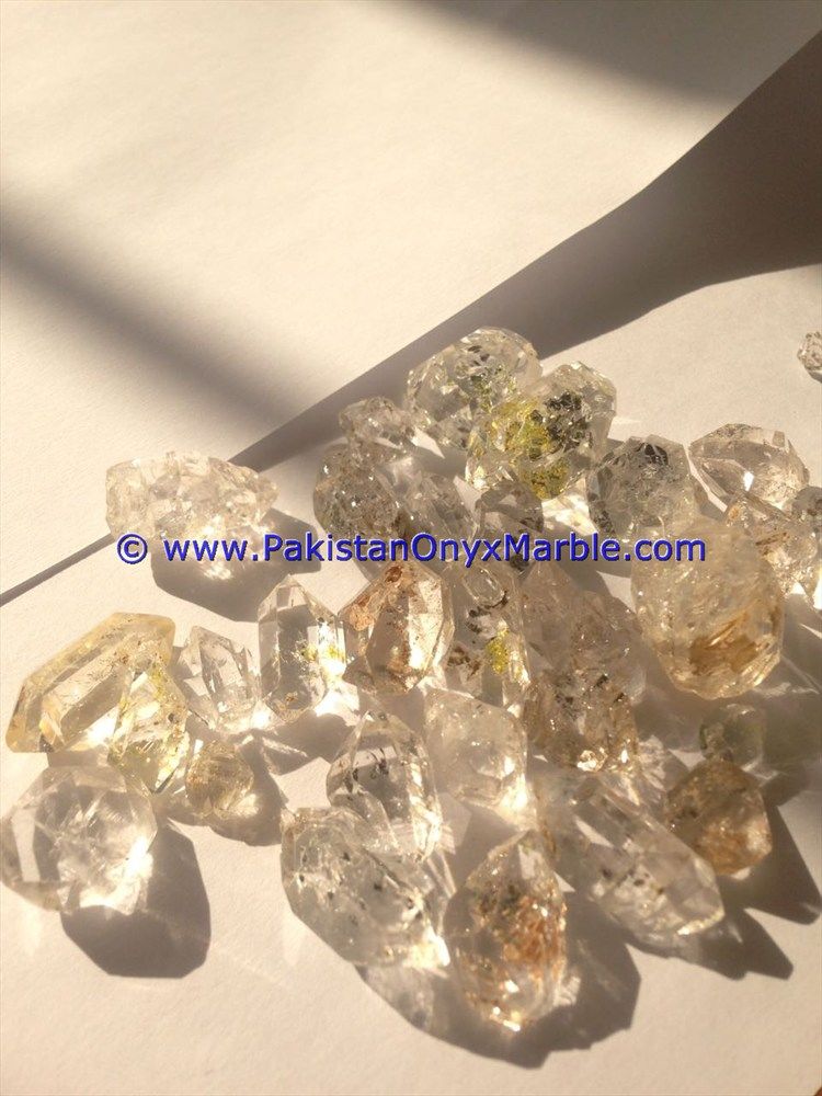 herkimer diamond quartz crystals double terminated rare hydro undamaged fluorescent petroleum gemstone from pakistan-07