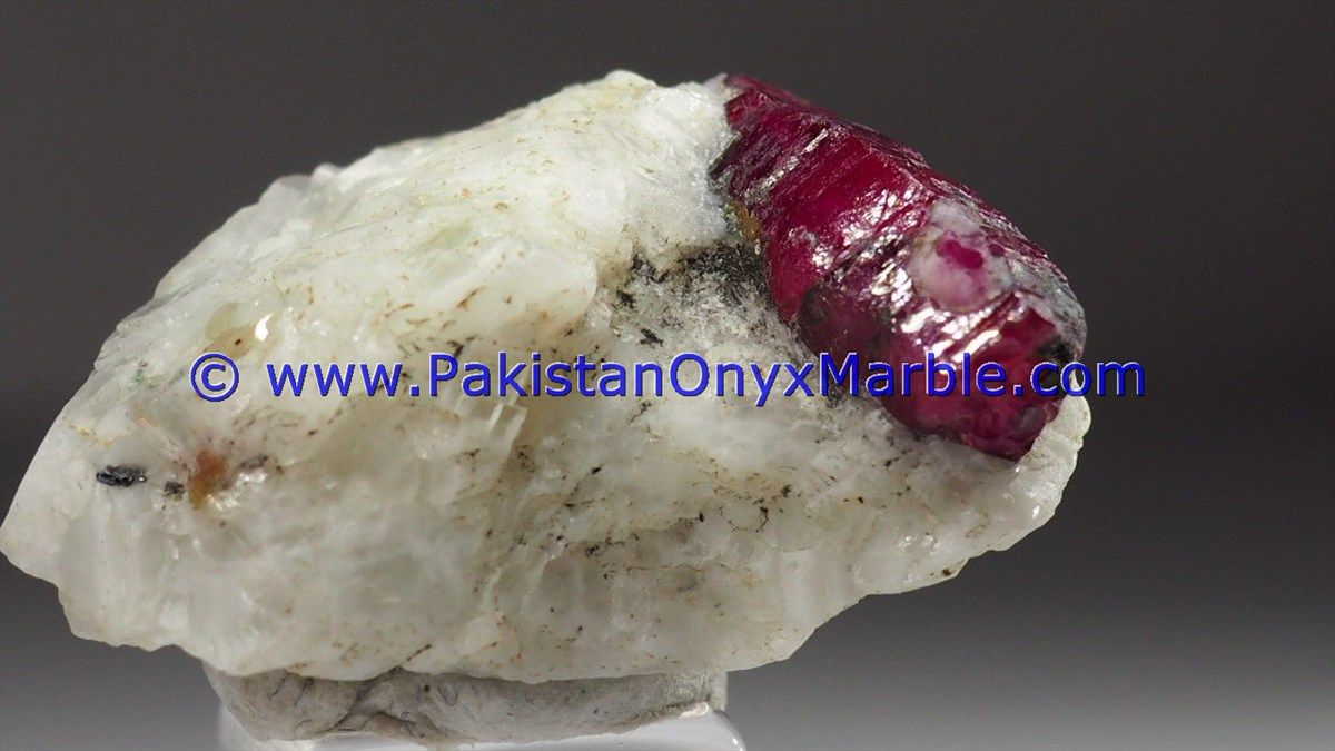 ruby specimens top quality terminated crystal mineral specimen pigeon blood motherrock matrix specimen from jegdalek afghaistan-21