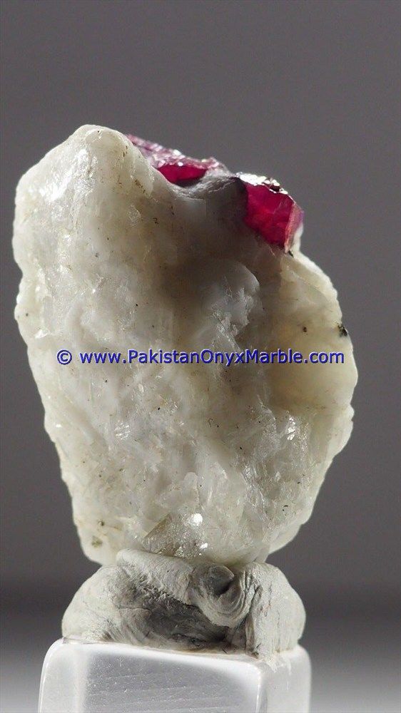 ruby specimens top quality terminated crystal mineral specimen pigeon blood motherrock matrix specimen from jegdalek afghaistan-24