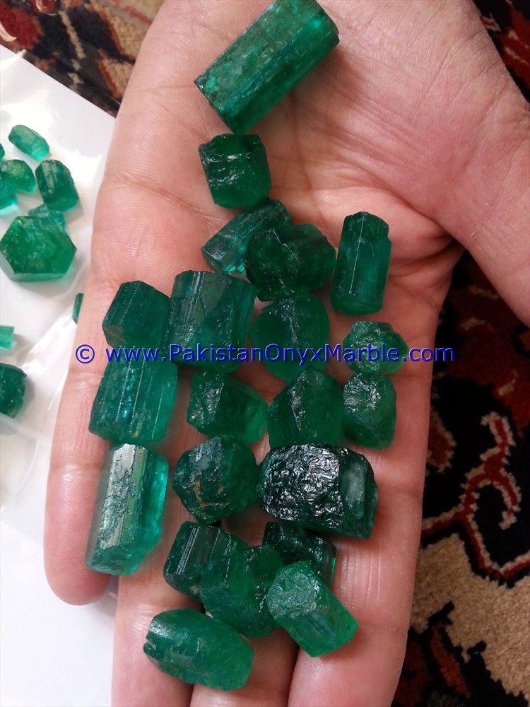 emerald facet grade rough natural gemstone fine quality crystal eye clean untreated from panjsher afghanistan-16