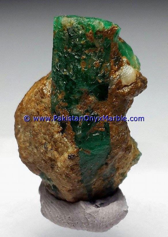 emerald specimens top quality terminated crystals motherrock matrix specimen from panjsheer afghaistan-19