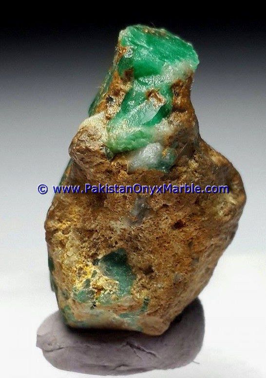 emerald specimens top quality terminated crystals motherrock matrix specimen from panjsheer afghaistan-20