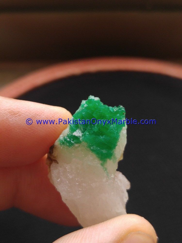 emerald specimens top quality terminated crystals motherrock matrix specimen from swat mine pakistan-10