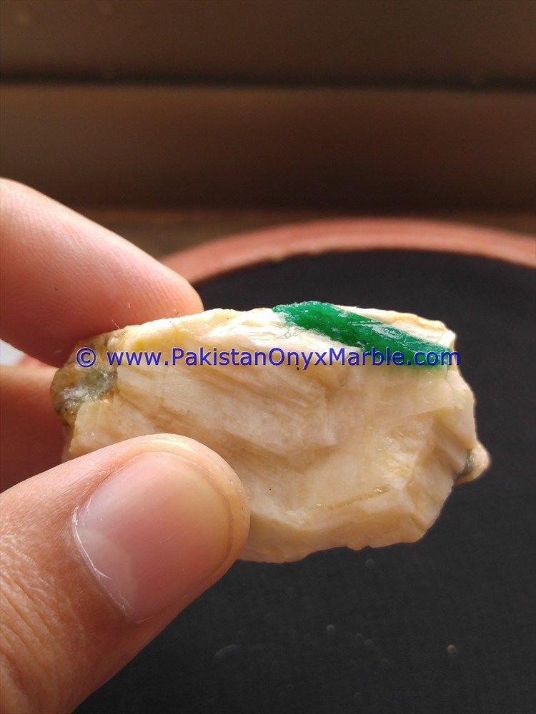 emerald specimens top quality terminated crystals motherrock matrix specimen from swat mine pakistan-13