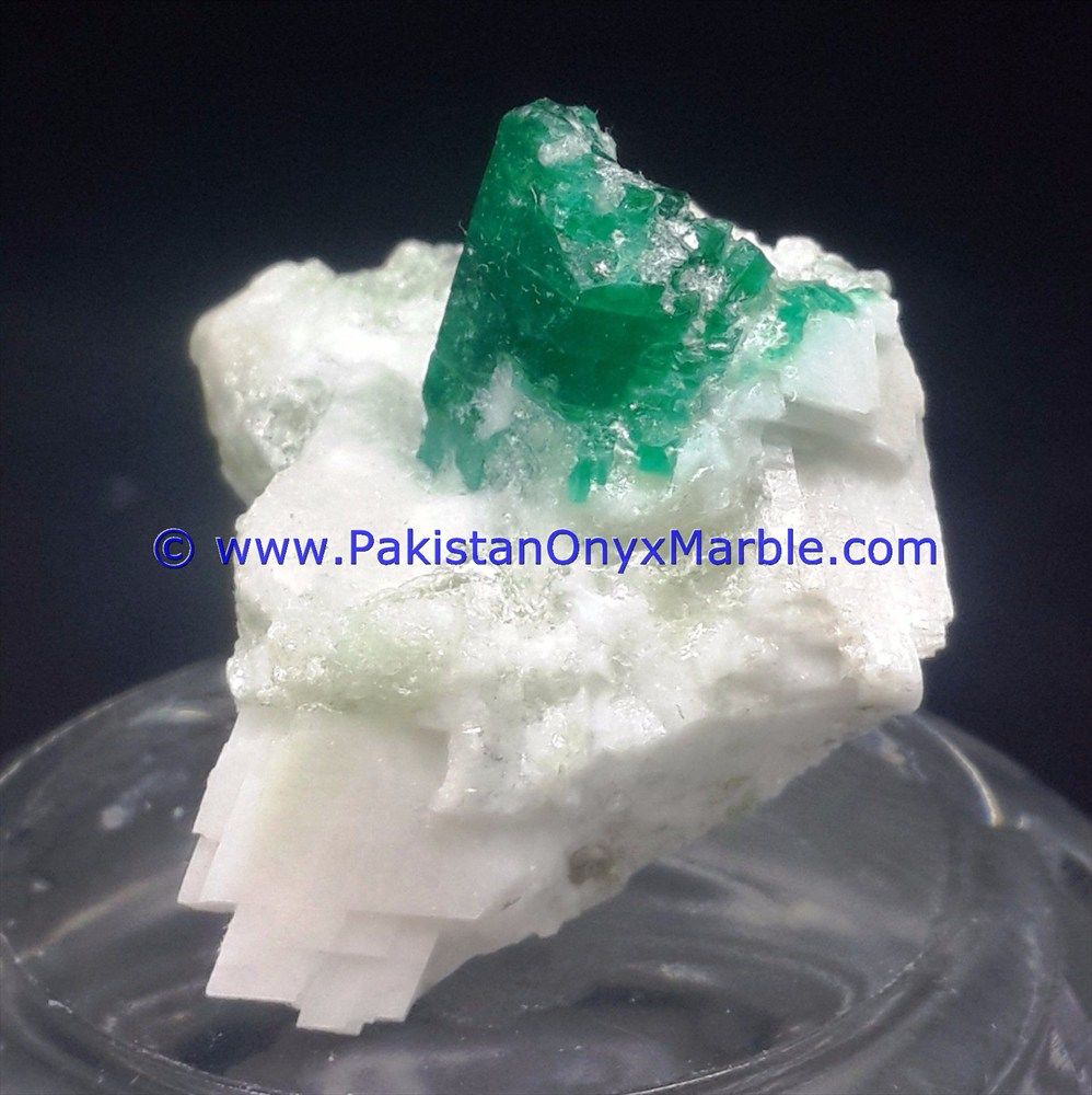 emerald specimens top quality terminated crystals motherrock matrix specimen from swat mine pakistan-20