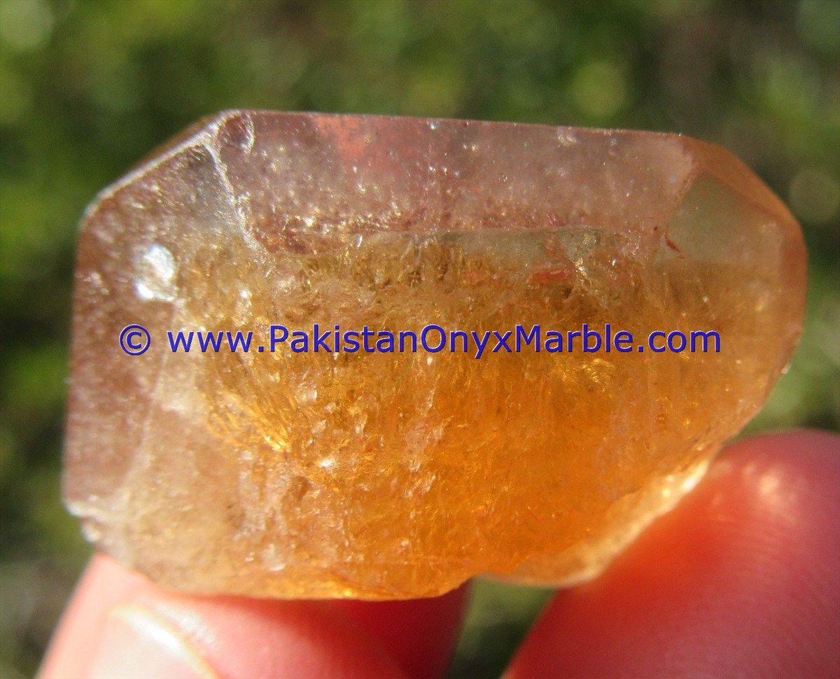topaz crystal imperial golden sherry from dassu mine shigar valley skardu district baltistan northern areas pakistan-03