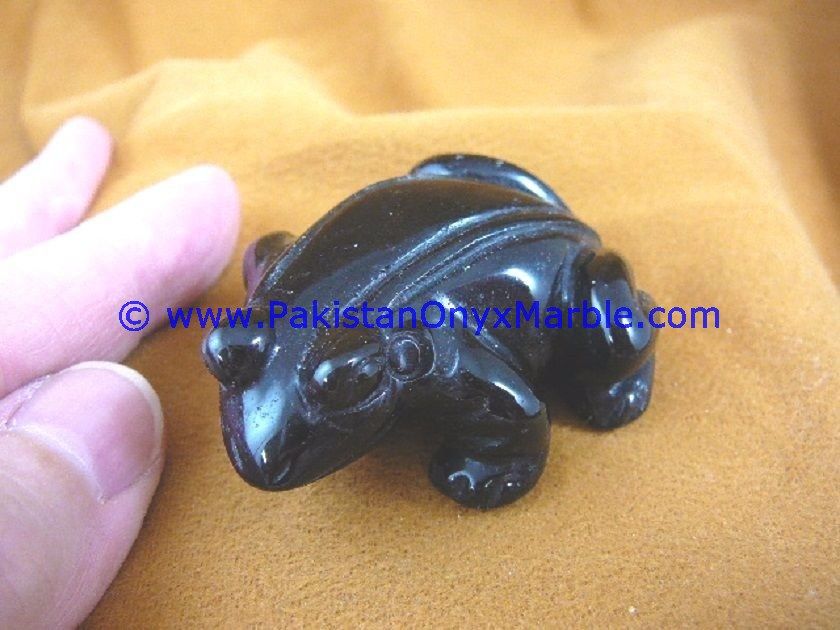 Marble Animals Handcarved frogs Statue Sculpture Figurine-01