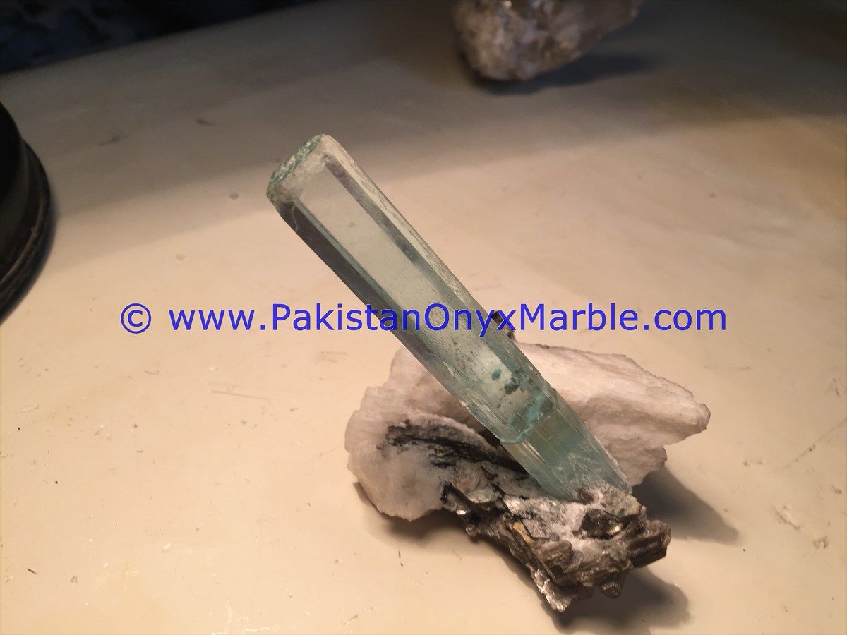 aqumarine specimens crystals amazing lustrous with muscovite shigar valley skardu district gilgit baltistan northern areas pakistan-16