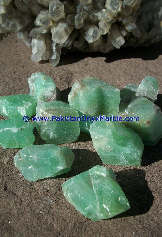 calcite rough natural green calcite crystal mineral stones points chunks healing chakra crystal mine pakistan-09