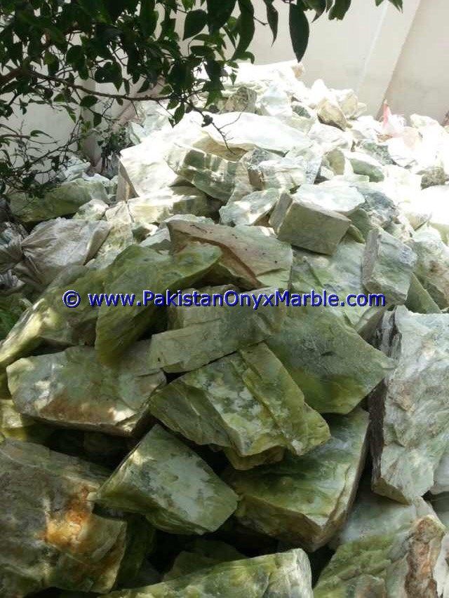 calcite rough natural green calcite crystal mineral stones points chunks healing chakra crystal mine pakistan-17