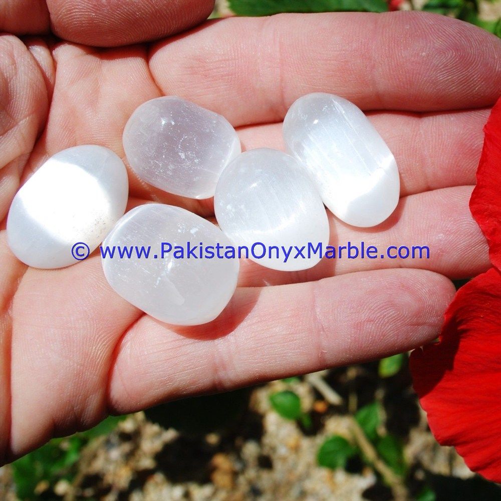 calcite white polished stones palmstone crystal healing therapy calming smooth reiki healing tumbled balls eggs pyramids obelisk cabochons-12